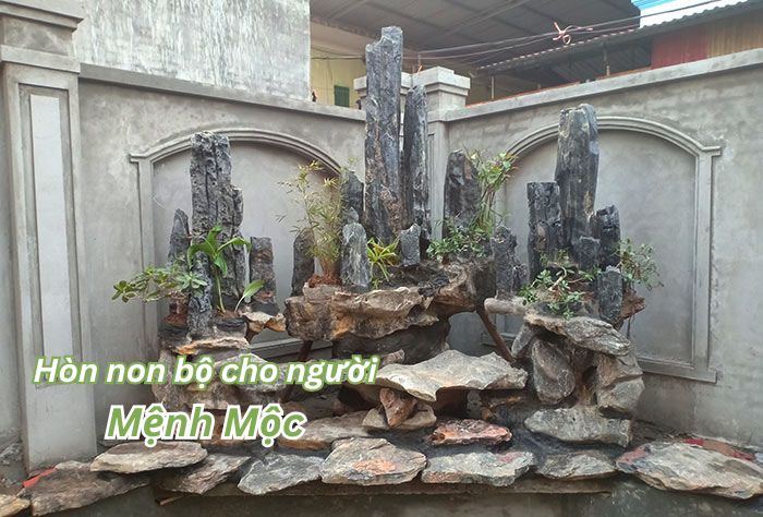 Phong thủy hòn non bộ cho người mệnh Mộc